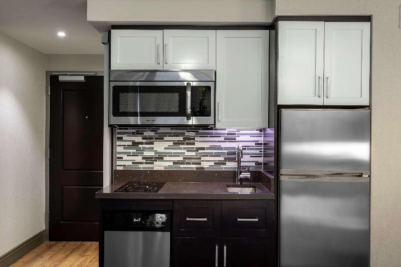 Homewood Suites by Hilton New York/Midtown Manhatt - Oda