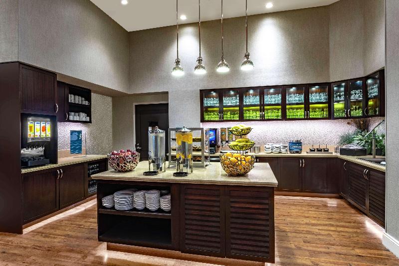 Homewood Suites by Hilton New York/Midtown Manhatt - Restoran
