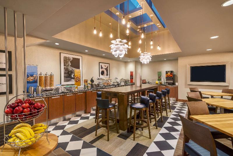 Hampton Inn Manhattan/Downtown- Financial District - Restoran