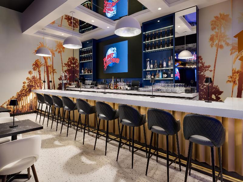 Hilton Garden Inn New York/Times Square Central - Genel