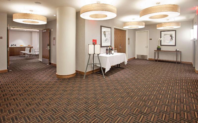Hilton Garden Inn New York/Central Park South-Midt - Lobi
