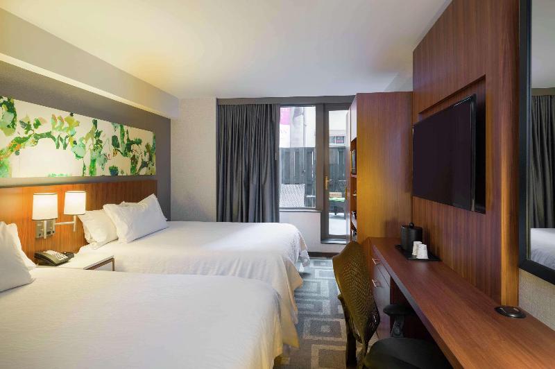 Hilton Garden Inn New York/Central Park South-Midt - Oda