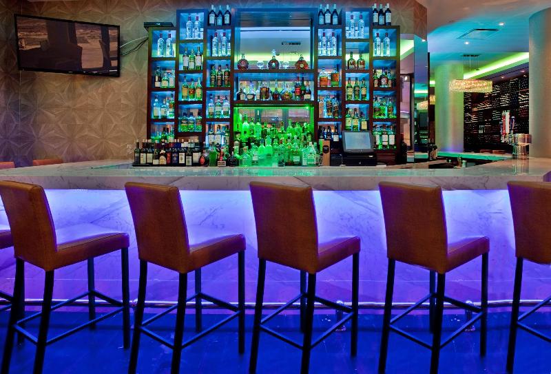 Hilton Garden Inn New York/Central Park South-Midt - Restoran