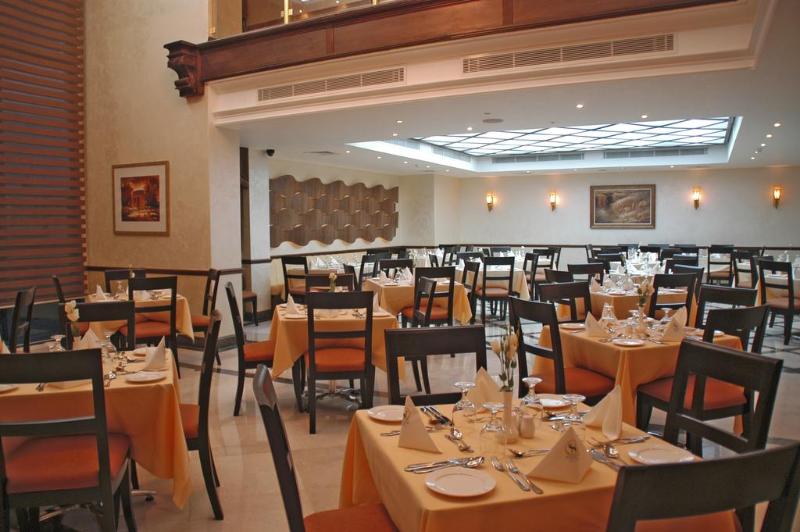 Sadeen Hotel - Restoran