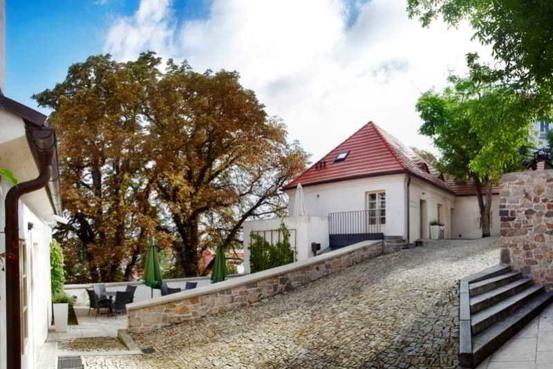 Bellevue Hotel Benesov otel fotoğrafı