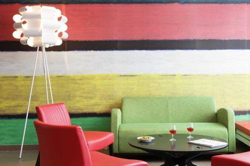 ibis Styles Clermont-Ferrand Gare - Genel