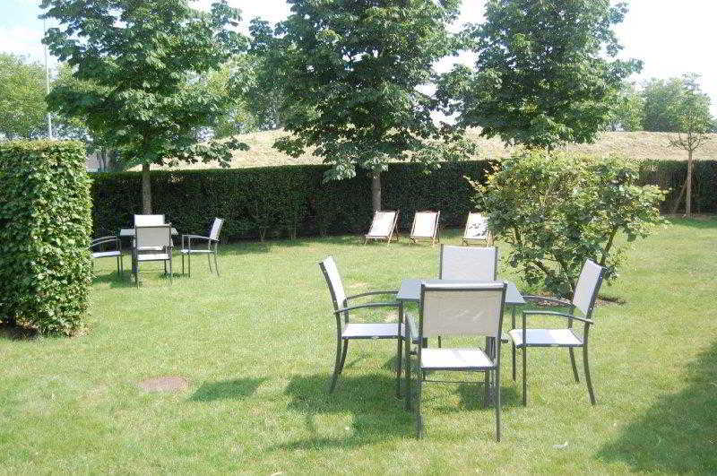 Mercure Maurepas Saint Quentin - Genel