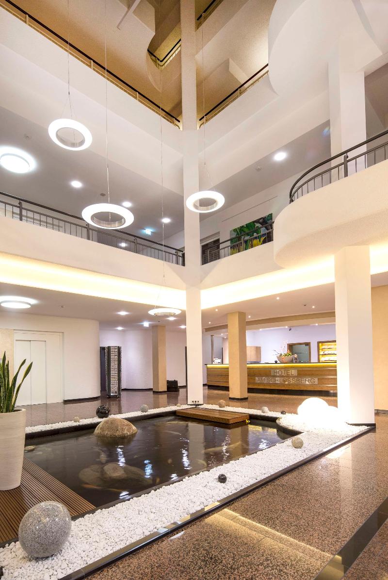 Best Western Hotel Am Schlossberg - Lobi
