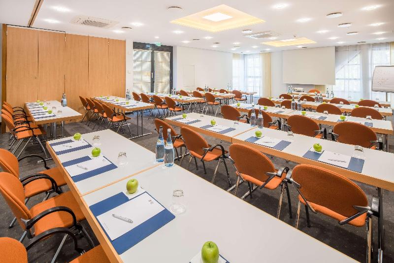 Best Western Hotel Am Schlossberg - Toplantı