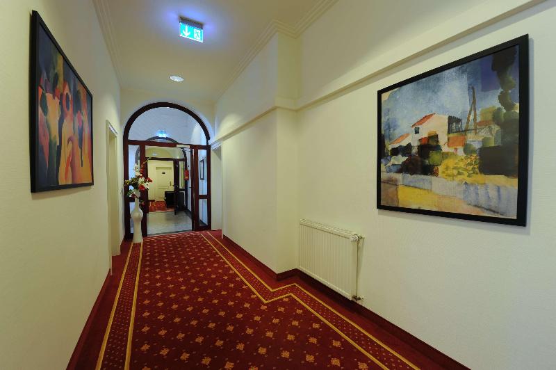 Best Western Hotel Kaiserhof - Genel