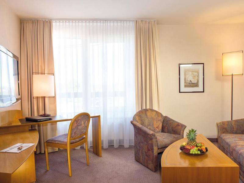 Victor's Residenz-Hotel Frankenthal - Genel