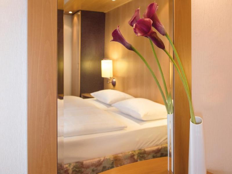 Victor's Residenz-Hotel Frankenthal - Genel