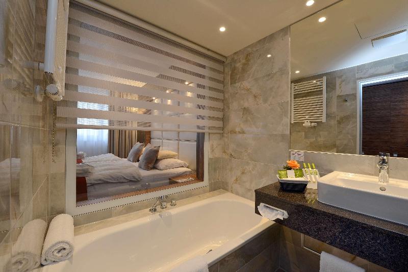Best Western Delta Park Hotel - Oda
