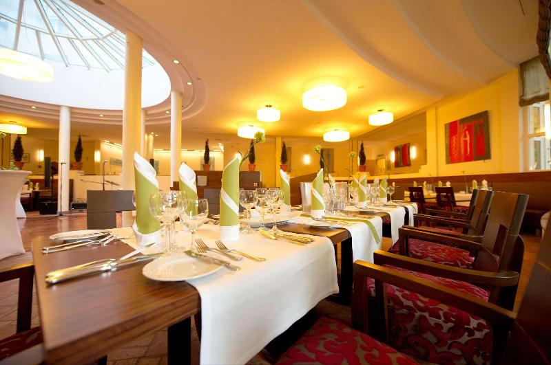 Best Western Premier Hotel Villa Stokkum - Restoran