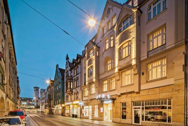 Best Western Hotel Excelsior - Genel