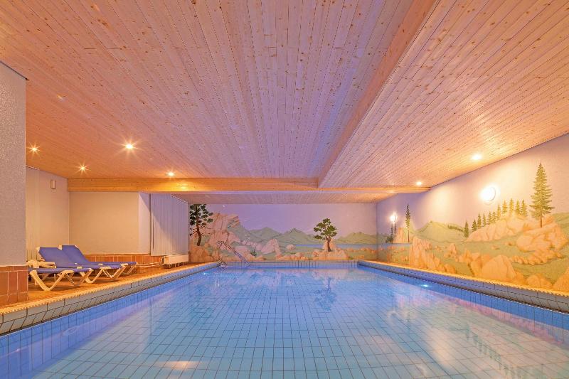 Best Western Hotel Schwarzwald Residenz - Havuz