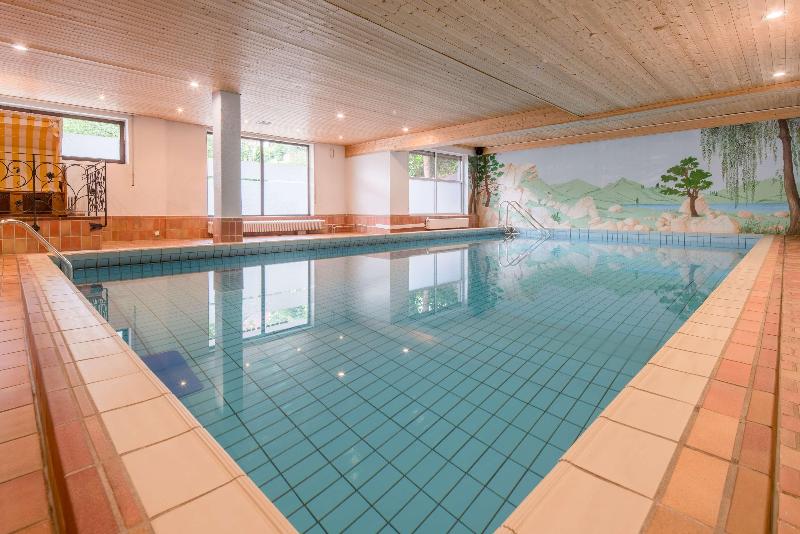 Best Western Hotel Schwarzwald Residenz - Havuz