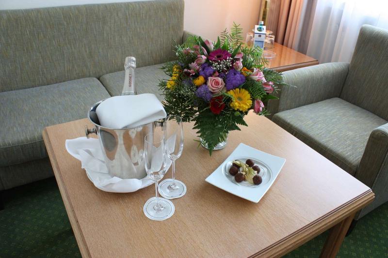 Best Western Premier Hotel Seehotel Krautkraemer - Genel