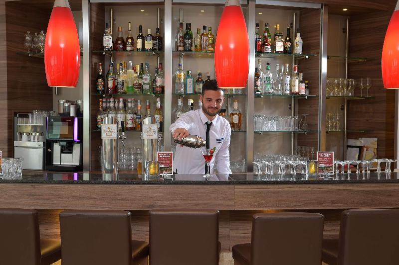 Best Western Queens Hotel Pforzheim-Niefern - Bar