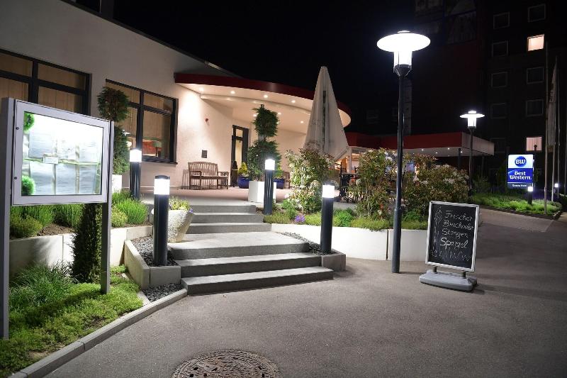 Best Western Queens Hotel Pforzheim-Niefern - Genel