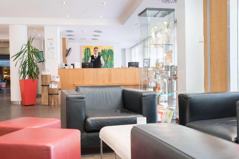 Best Western Hotel Am Strassberger Tor - Lobi