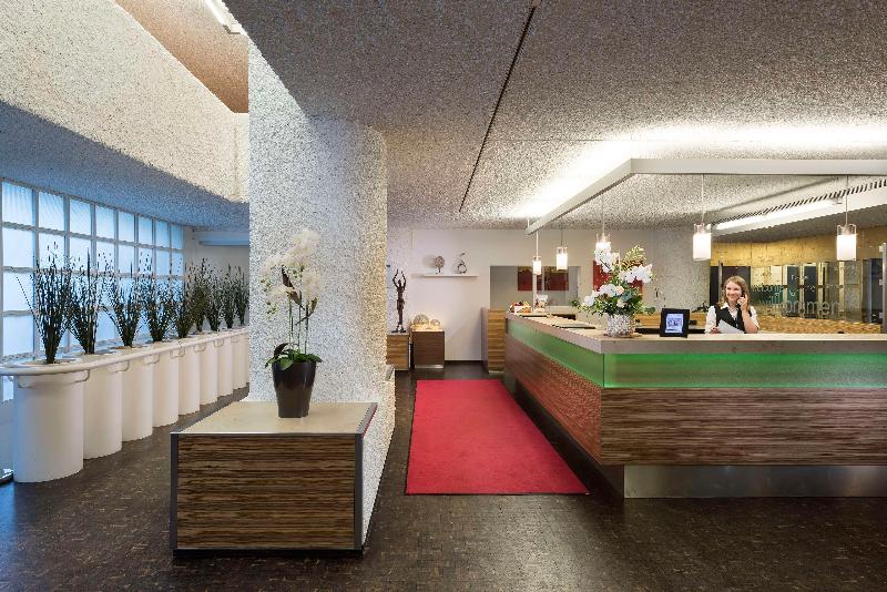 Best Western Premier Parkhotel Bad Mergentheim - Lobi