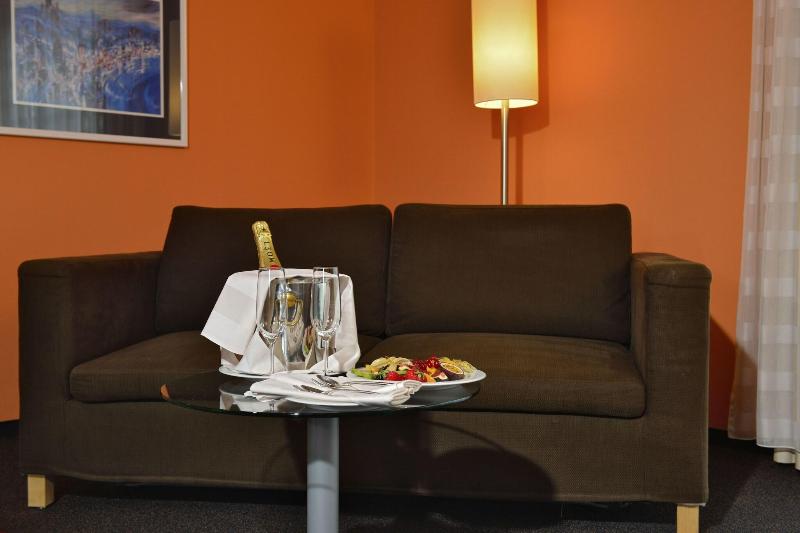 Best Western Plus Konrad Zuse Hotel - Oda