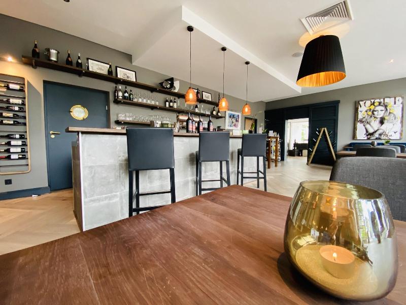 Hotel Yachtclub - Bar