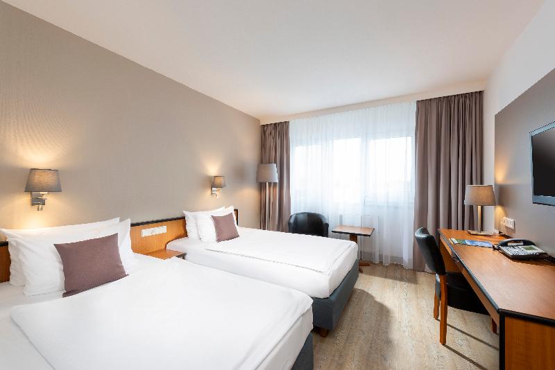 B&B HOTEL Rastatt - Oda