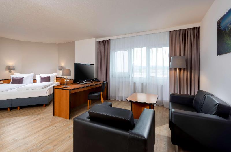 B&B HOTEL Rastatt - Oda