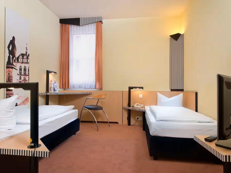 TRYP by Wyndham Halle - Oda