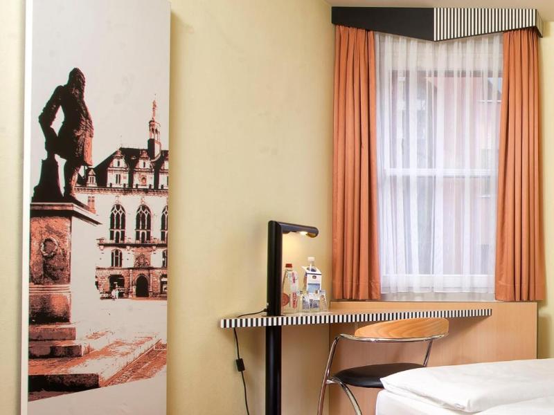 TRYP by Wyndham Halle - Oda