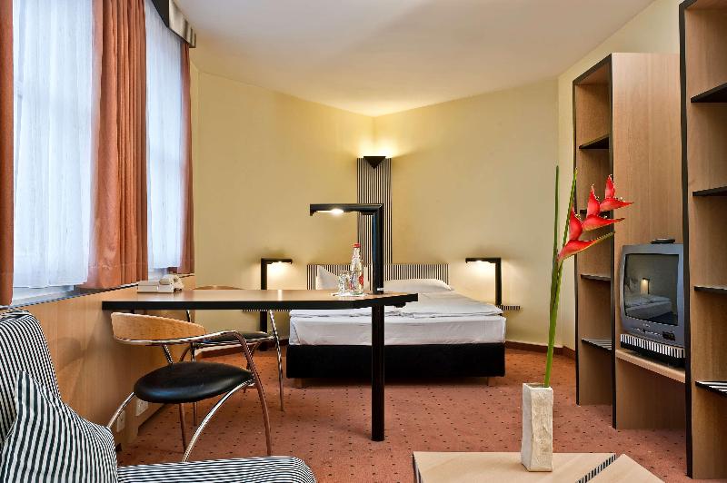 TRYP by Wyndham Halle - Oda