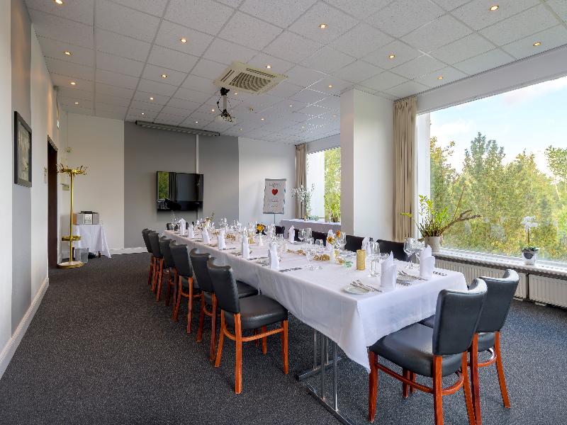 Sunday Hotel des Nordens - Toplantı