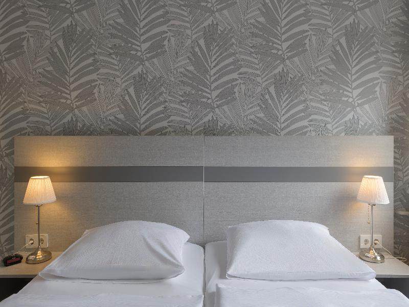 Sunday Hotel des Nordens - Oda