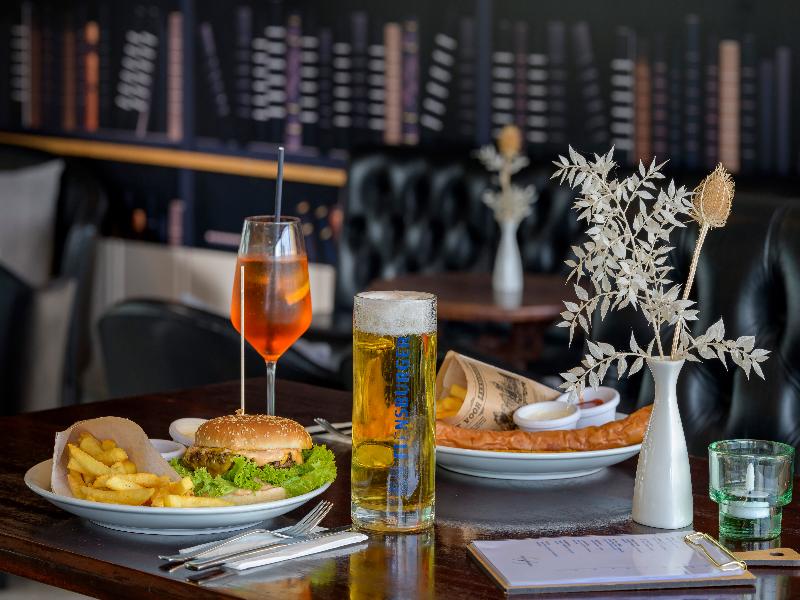 Sunday Hotel des Nordens - Restoran