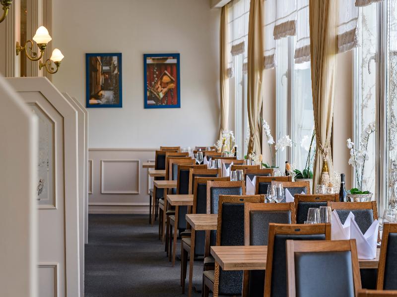 Sunday Hotel des Nordens - Restoran