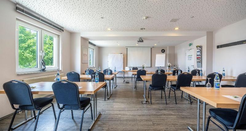 Plaza Inn Stuttgart Airport Messe - Toplantı