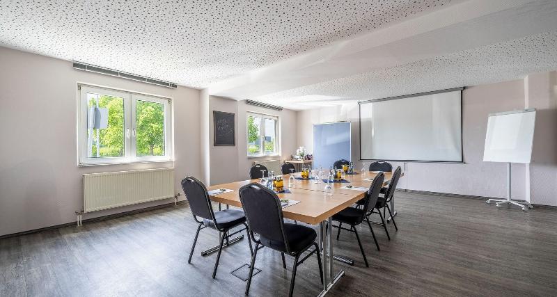 Plaza Inn Stuttgart Airport Messe - Toplantı