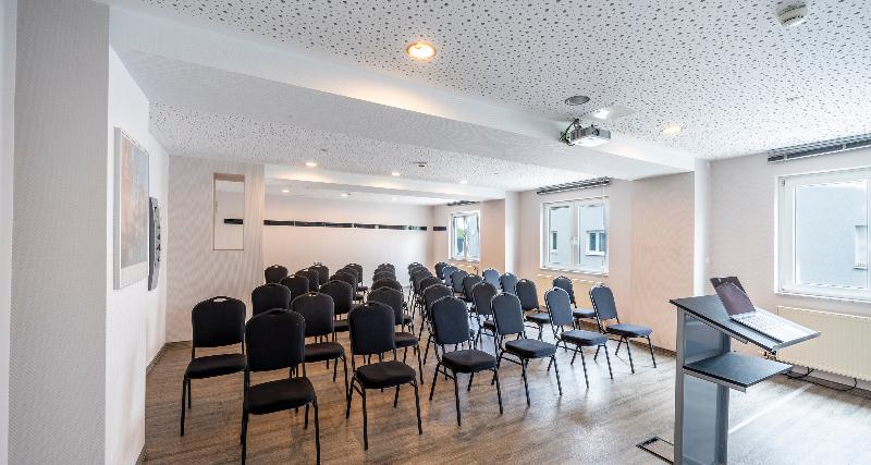 Plaza Inn Stuttgart Airport Messe - Toplantı