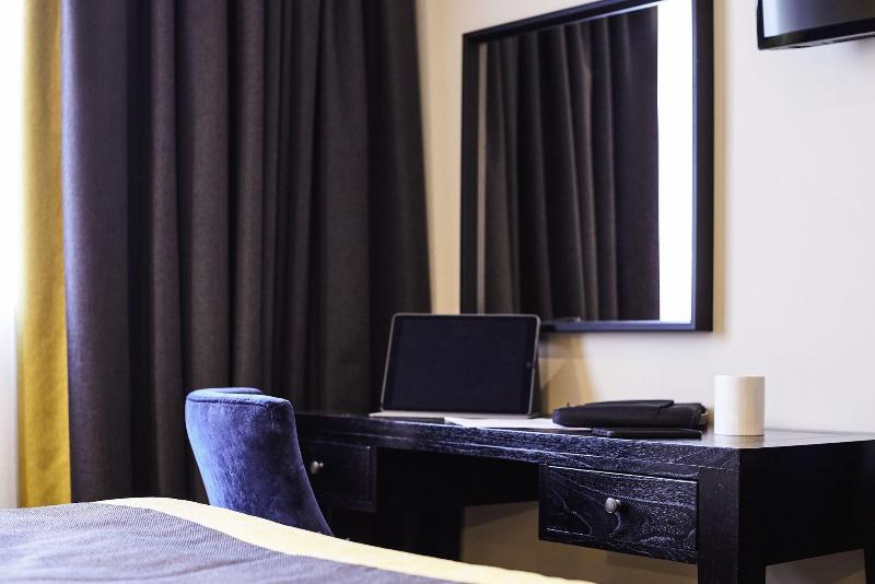 Mercure Newbury West Grange Hotel - Oda