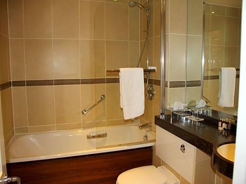 Royal Adelaide Hotel - Oda