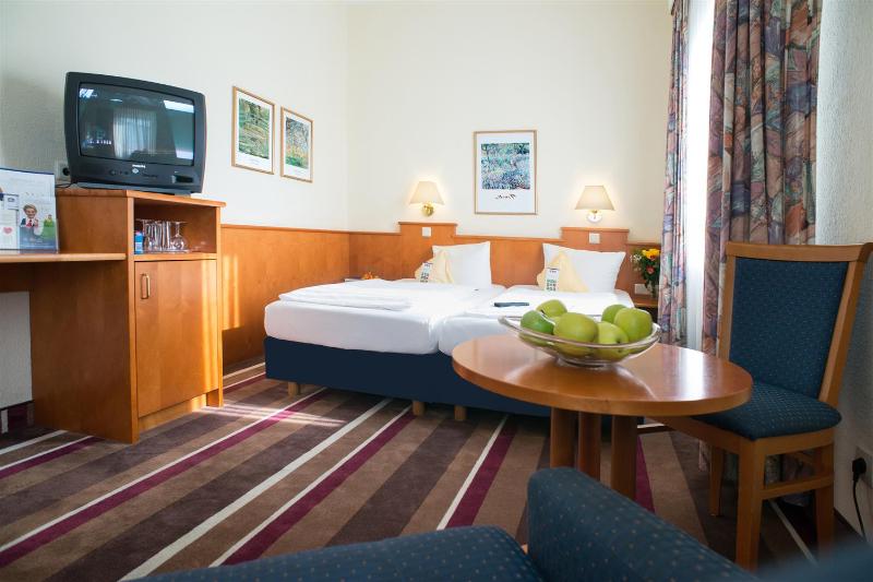 Hotel Ambassador Duesseldorf - Oda