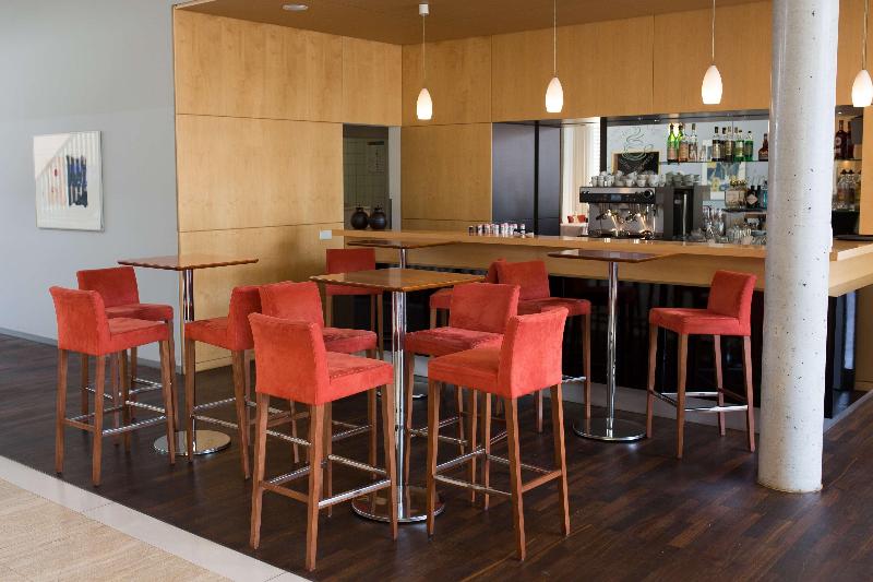 rugs Hotel am Schlosspark Lichtenwalde - Bar