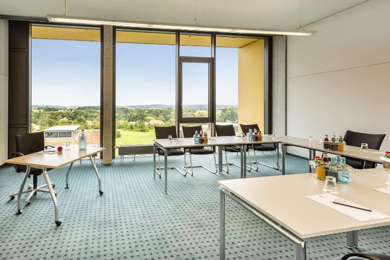 rugs Hotel am Schlosspark Lichtenwalde - Toplantı