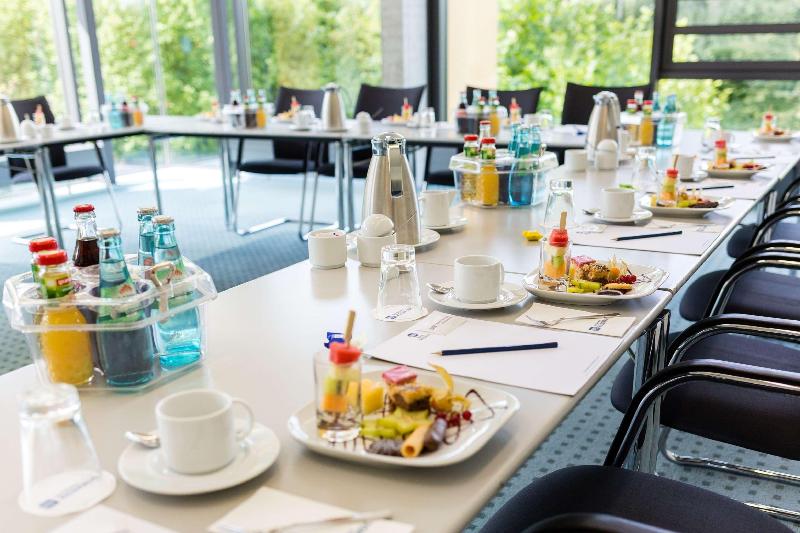 rugs Hotel am Schlosspark Lichtenwalde - Toplantı