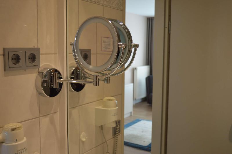 Best Western Plus Theodor Storm Hotel - Oda