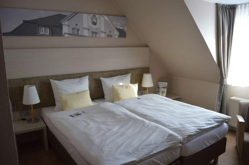 Best Western Plus Theodor Storm Hotel - Oda