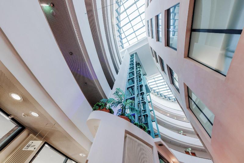 Hotel Am Borsigturm - Lobi