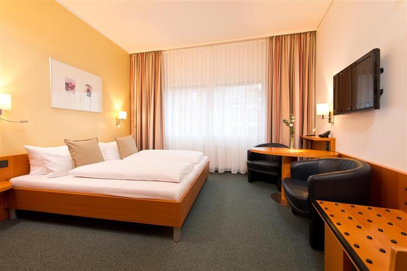 Hotel Am Borsigturm - Oda